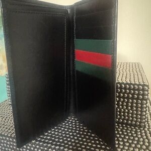 Gucci long Wallet